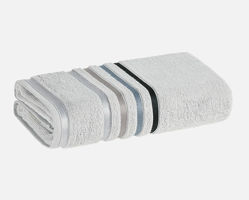 Toalha de Banho Karsten Lumina - Fio Penteado - Gramatura: 500g/m²