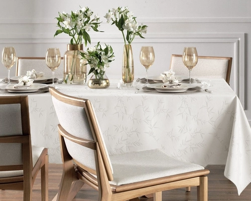 Toalha de Mesa Karsten Celebration Veríssimo - Retangular - 1.80x3.20m
