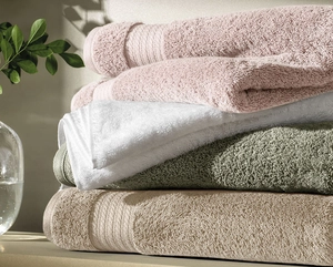 Toalha de Banho Karsten Magna - Fio Penteado - Gramatura: 600g/m²