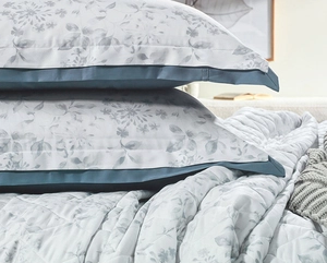 Colcha Matelassê Ellie King com 2 Porta Travesseiros - Percal 300 Fios Acetinado - Karsten