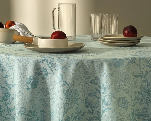 Toalha de Mesa Karsten Sempre Limpa Jacquard Roman - Retangular - 1.60x2.20m