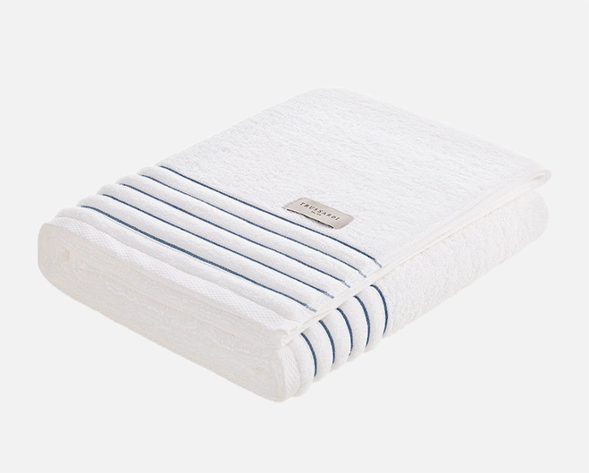 Toalha Banhão Trussardi Palladio - Fio Penteado - Gramatura: 540g/m² - Branco / Azul Adriático