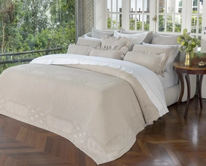 Colcha Portuguesa Jacquard Valença King com 2 Porta Travesseiros - Naturalle Fashion