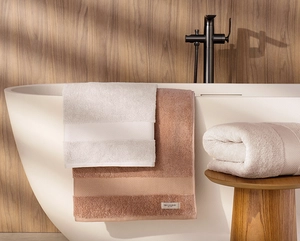 Toalha Banhão Trussardi Lussure - Fio Penteado - Gramatura: 700g/m²